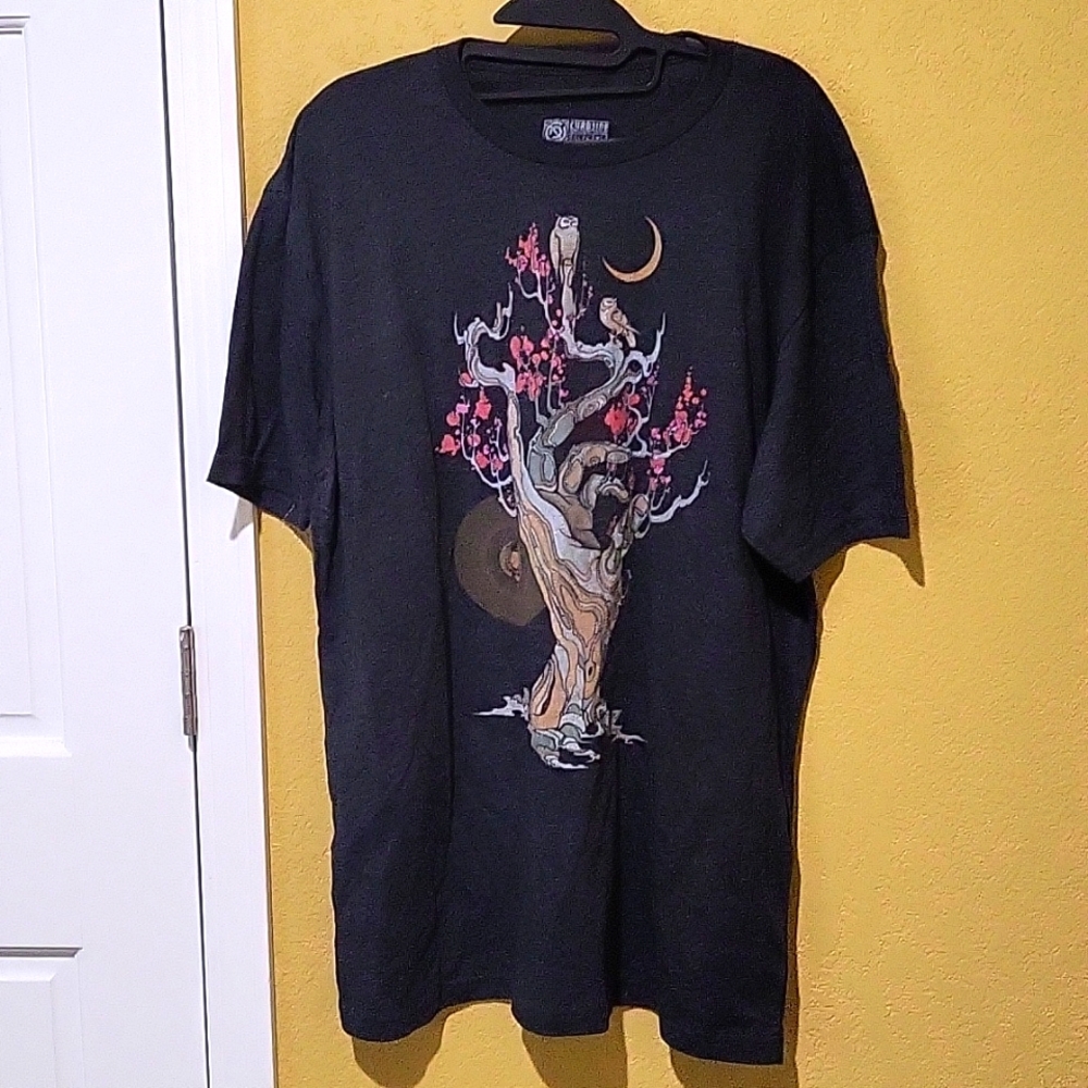 Artsy T-shirt
